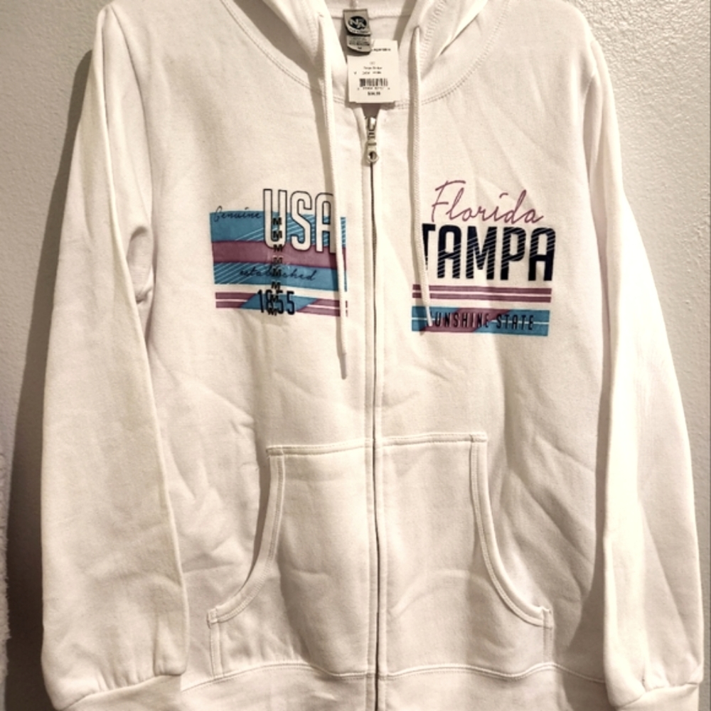 💙 TAMPA BAY FLORIDA hoodie jacket brand new with tags. Size medium